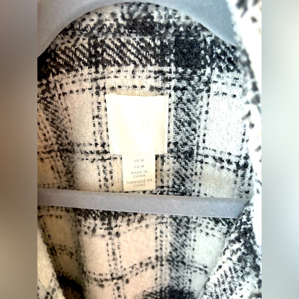 H&M jacket - Picture 2 of 3